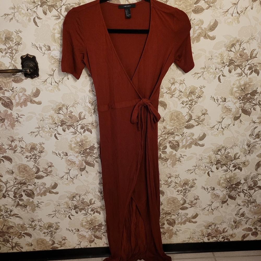 Forever 21 maxi red dress